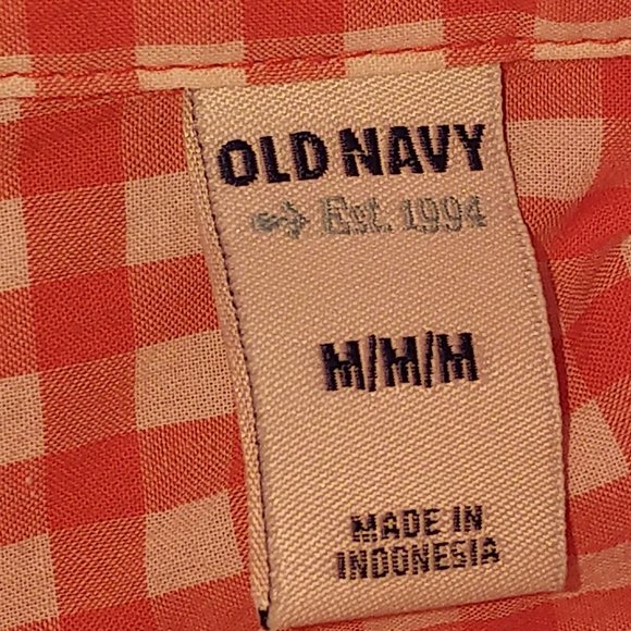 Red & White Gingham Print Button Down Shirt (Medium) - Picture 2 of 2